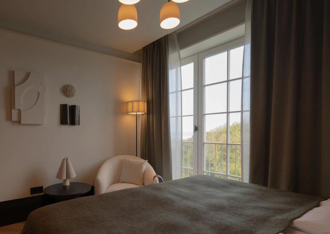 CORI Hotel Comfort Ocean View room window