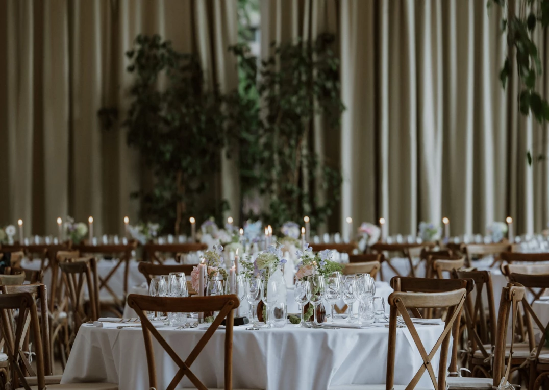 Wedding table and chair