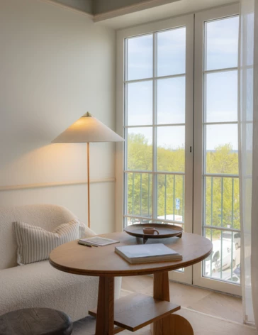 Room details window and sofa view
