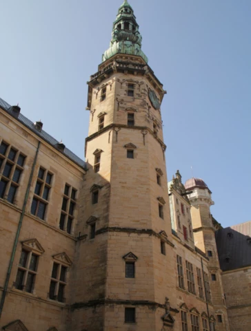 MiddleImageKronborg