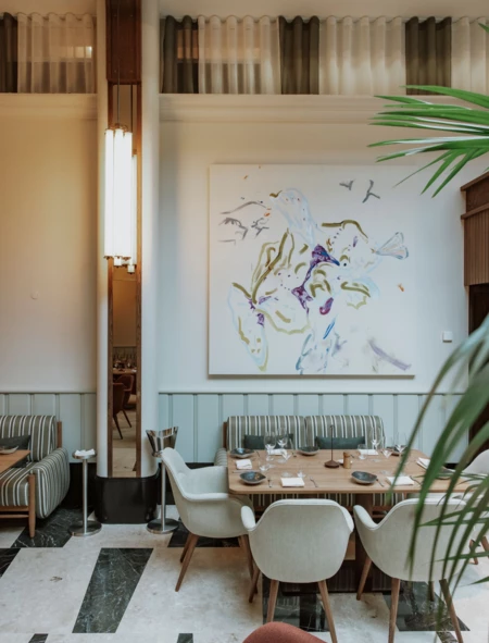 CORI Table restaurant painting