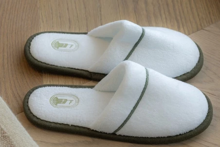 CORI_Slippers