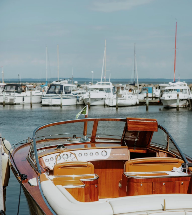 Hornbæk CORI boat inside